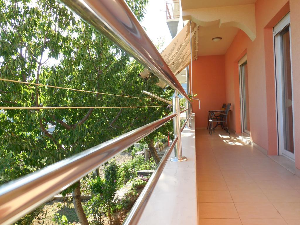 Apartments Jukic Klis Exterior photo